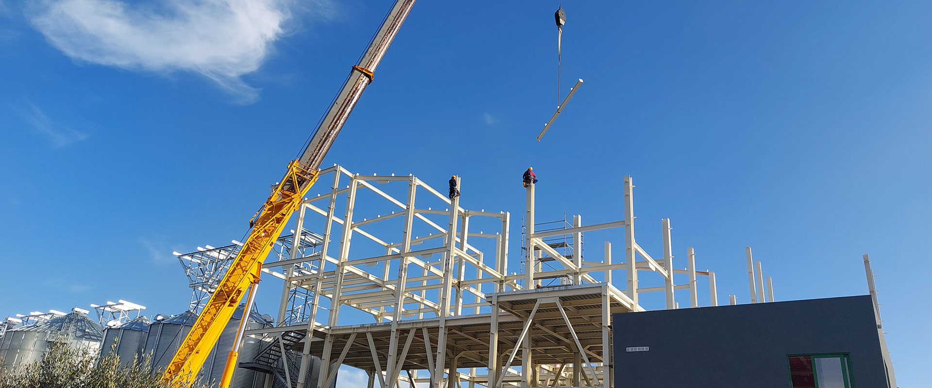 Ανέγερση μεταλλικού βιομηχανικού κτιρίου στο Ρέθυμνο