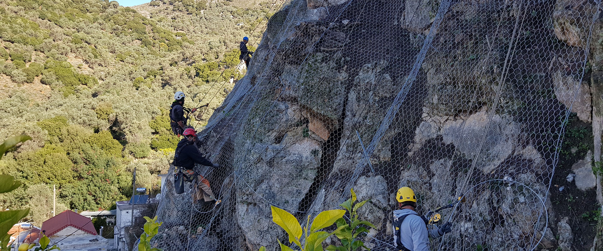 Βραχοπροστασία στο Αμάρι Ρεθύμνου