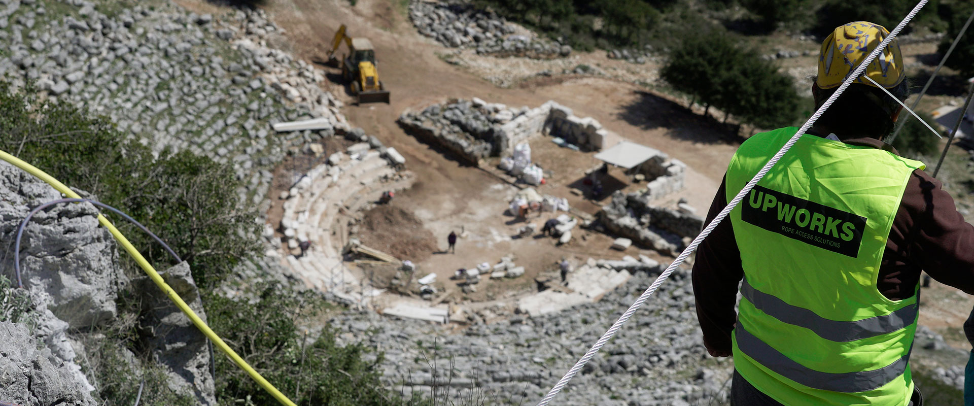 Βραχοπροστασία στο αρχαίο θέατρο Κασσώπης Πρέβεζας