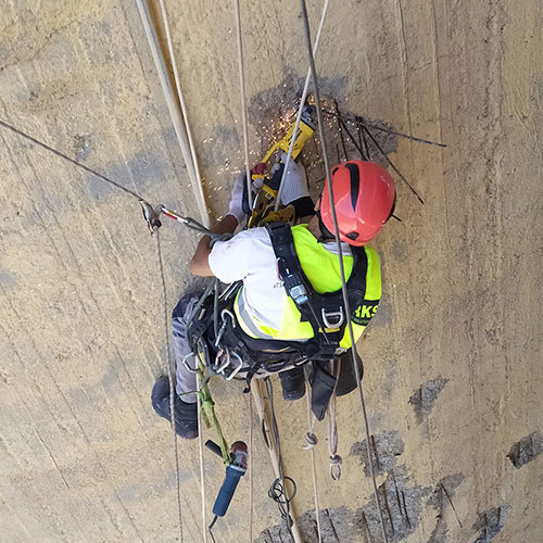 ΑΓΕΤ Ηρακλής Κ.Δ. Λινοπεραμάτων: Επισκευή silo από οπλισμένο σκυρόδεμα