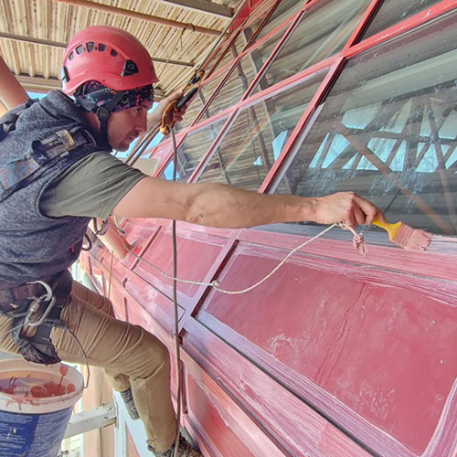 Γήπεδο καλαθοσφαίρισης Κ.Γ.Δ.Α. Ηρακλείου: Εργασίες μόνωσης και αντικατάσταση φωτιστικών σωμάτων