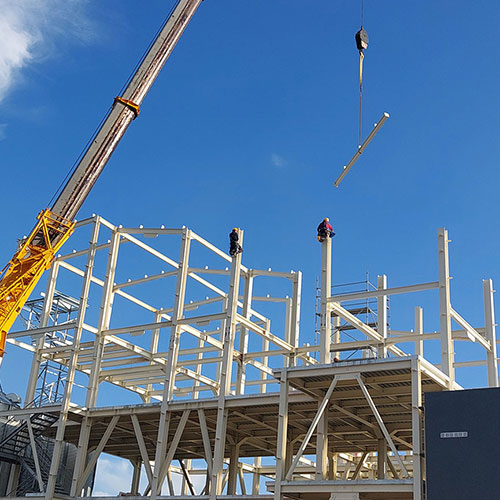 Ανέγερση μεταλλικού βιομηχανικού κτιρίου στο Ρέθυμνο