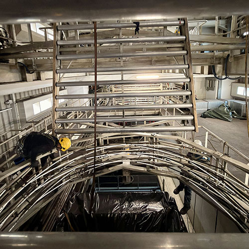 Πλαστικά Κρήτης: Συντήρηση μεταλλικών πύργων