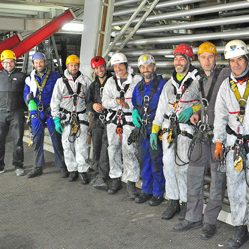 Πλαστικά Κρήτης: Συντήρηση μεταλλικών πύργων