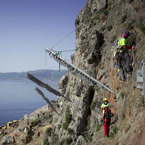 Βραχοπροστασία στο Κάστρο της Μονεμβασιάς