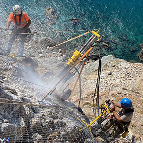 Βραχοπροστασία στο φρούριο της Σκιάθου