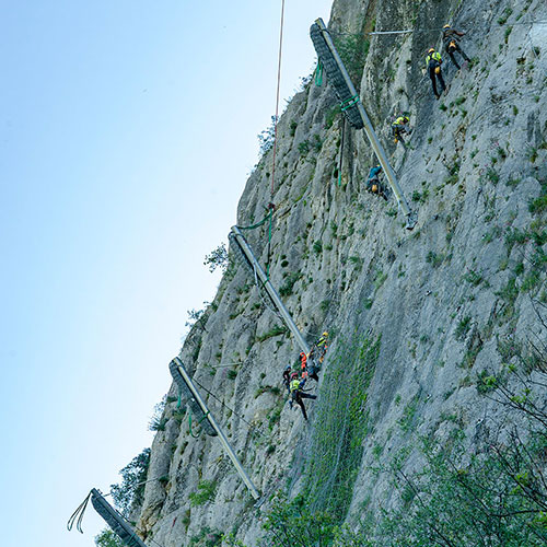 Βραχοπροστασία Σπήλαιο Θεόπετρας Τρικάλων